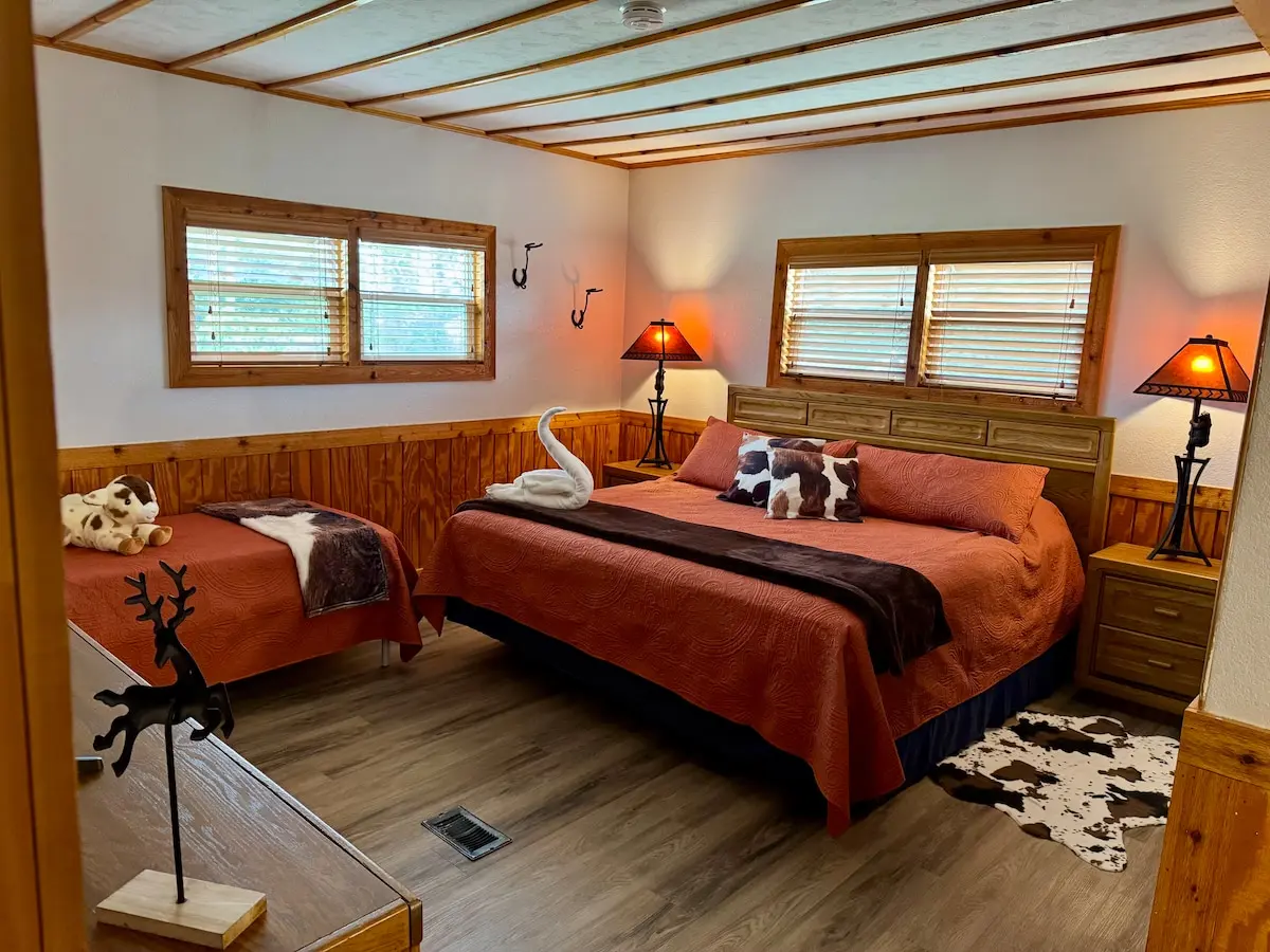 First guest bedroom at Lambruschini’s Ranch