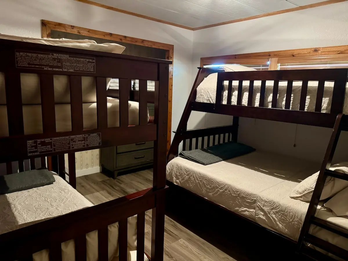 Third guest bedroom in the ranch house