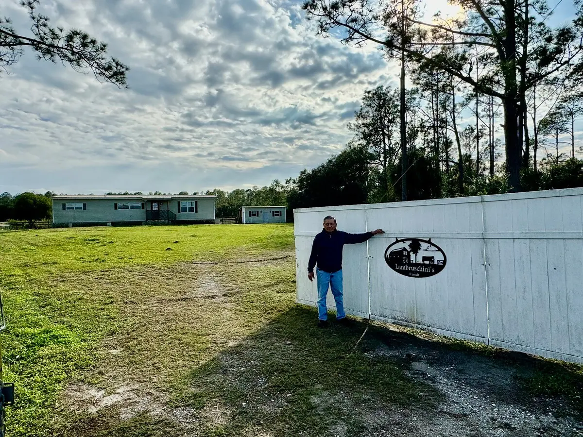Front yard and entrance to the ranch