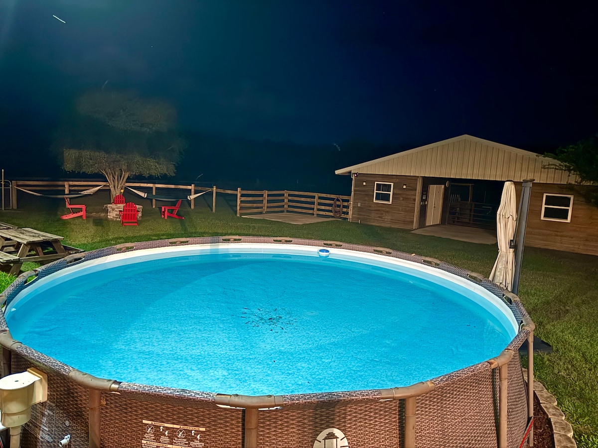 Relaxing spaces around the ranch